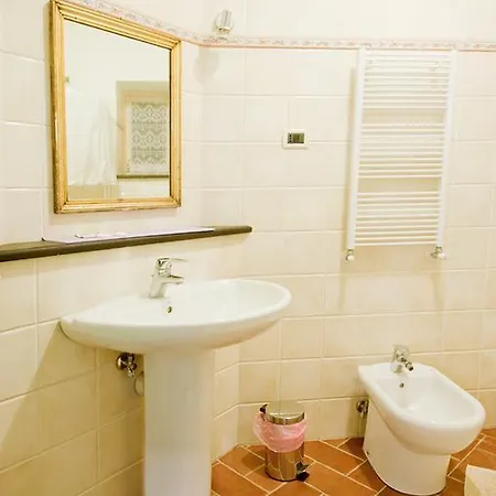 Vittoria Apartment
